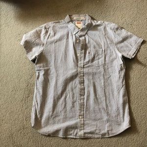 Levi’s seersucker short sleeve collar shirt